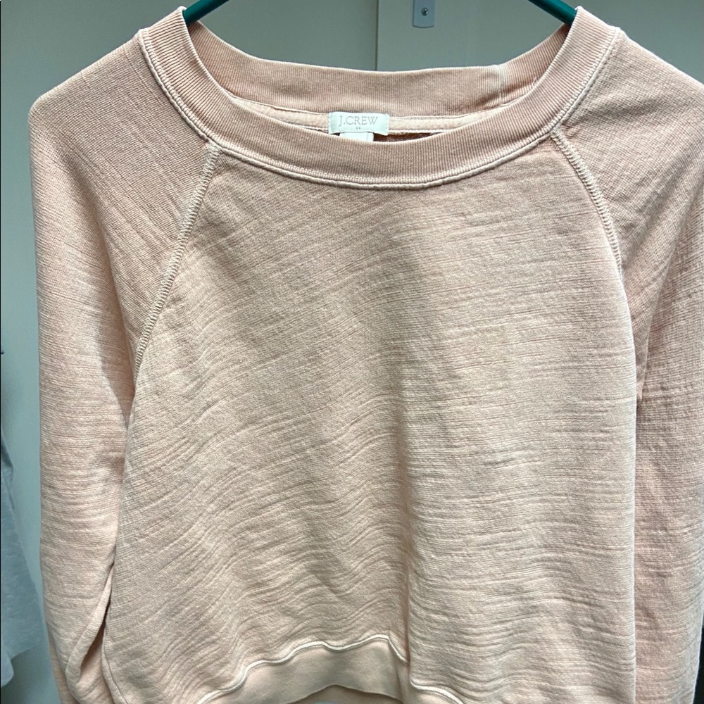 MOVING MAKE OFFER J crew peach 🍑 sweatshirt